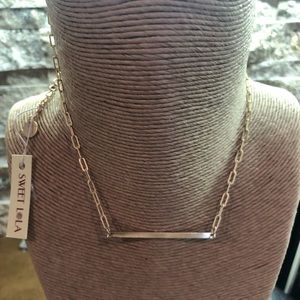 Sweet Lola gold bar necklace NEW